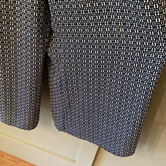 EVERLY Off Shoulder Ruffle Wide Leg Cropped Jumpsuit Size Small - Picture 9 of 11